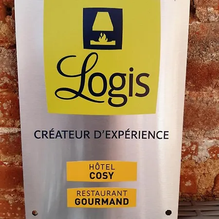Logis Domaine De Peyrolade