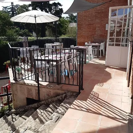 Bed & Breakfast Logis Domaine De Peyrolade