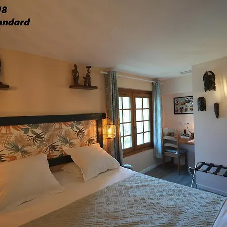 Bed & Breakfast Logis Domaine De Peyrolade