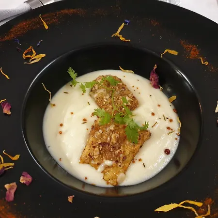 Logis Domaine De Peyrolade Bed & Breakfast Daux