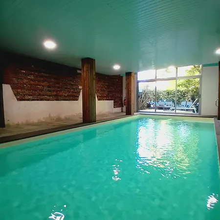 Domaine De Peyrolade Couette-café