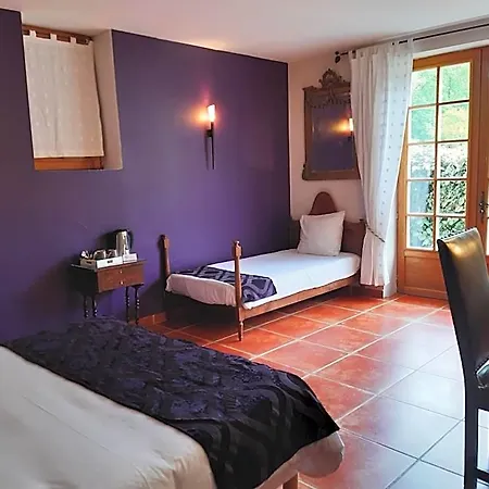 Logis Domaine De Peyrolade 4* Daux
