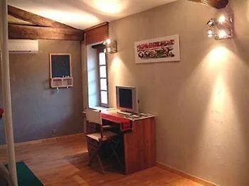 ベッド・アンド・ブレックファスト Logis Domaine De Peyrolade *
