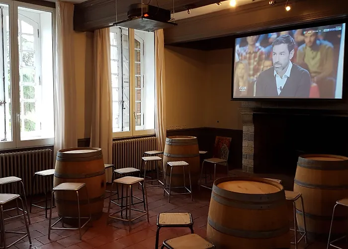 Domaine De Peyrolade